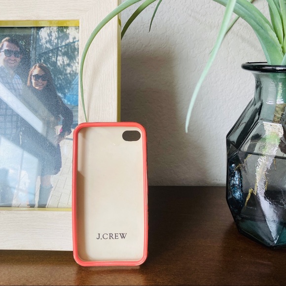 J.Crew Floral iPhone 4s case! - Picture 3 of 6